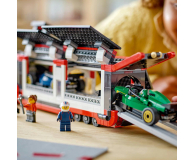 LEGO Ciy 60445 Ciężarówka z bolidami RB20 i AMR24 F1 - 1298087 - zdjęcie 16